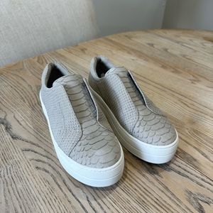J/Slides Heidi Sneaker